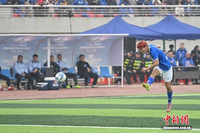 六支民间足球冠军队齐聚永州 2026CMG邀请赛揭幕