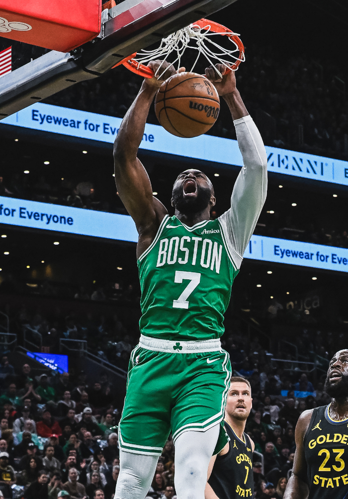 杰伦-布朗32分率队大胜勇士 塔图姆复出助凯尔特