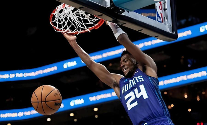 夏洛特黄蜂三分球统治力登顶联盟 冲击季后赛黑