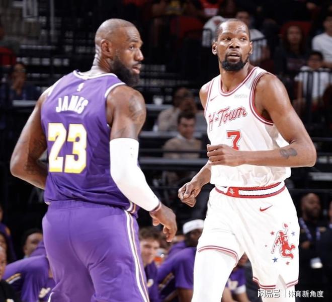 湖人双核缺阵引战术变革 雷迪克重申篮板制胜战