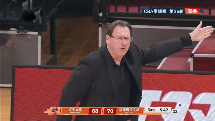 辽宁男篮主场力克福建，赵继伟关键三分助队取